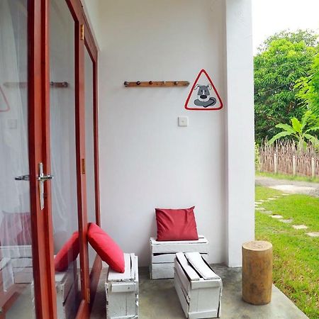 Chez Podi Surf Stay Mirissa Εξωτερικό φωτογραφία