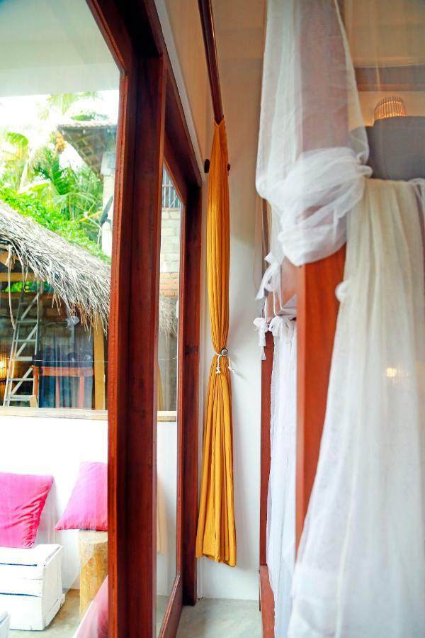 Chez Podi Surf Stay Mirissa Εξωτερικό φωτογραφία