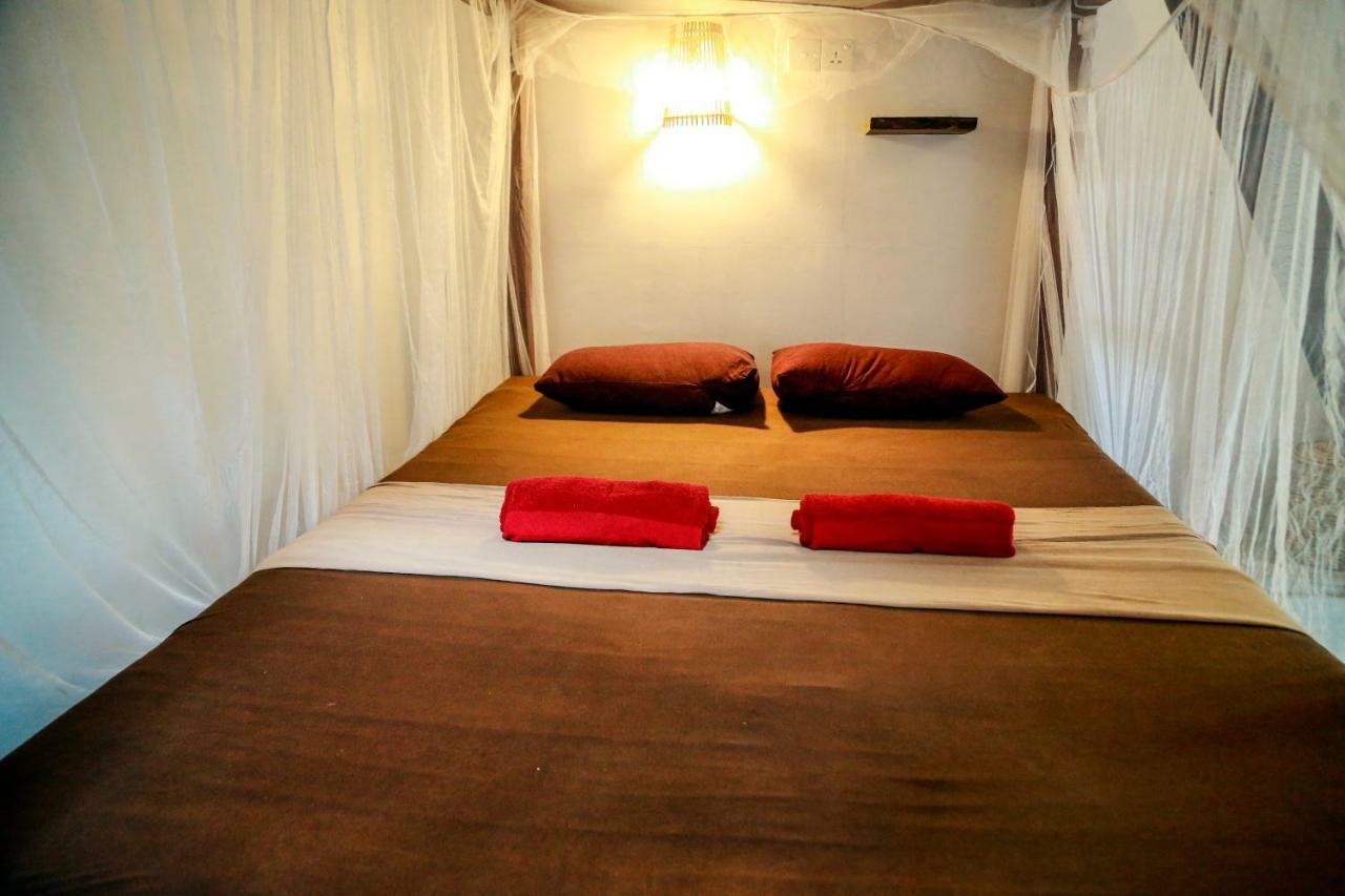 Chez Podi Surf Stay Mirissa Εξωτερικό φωτογραφία